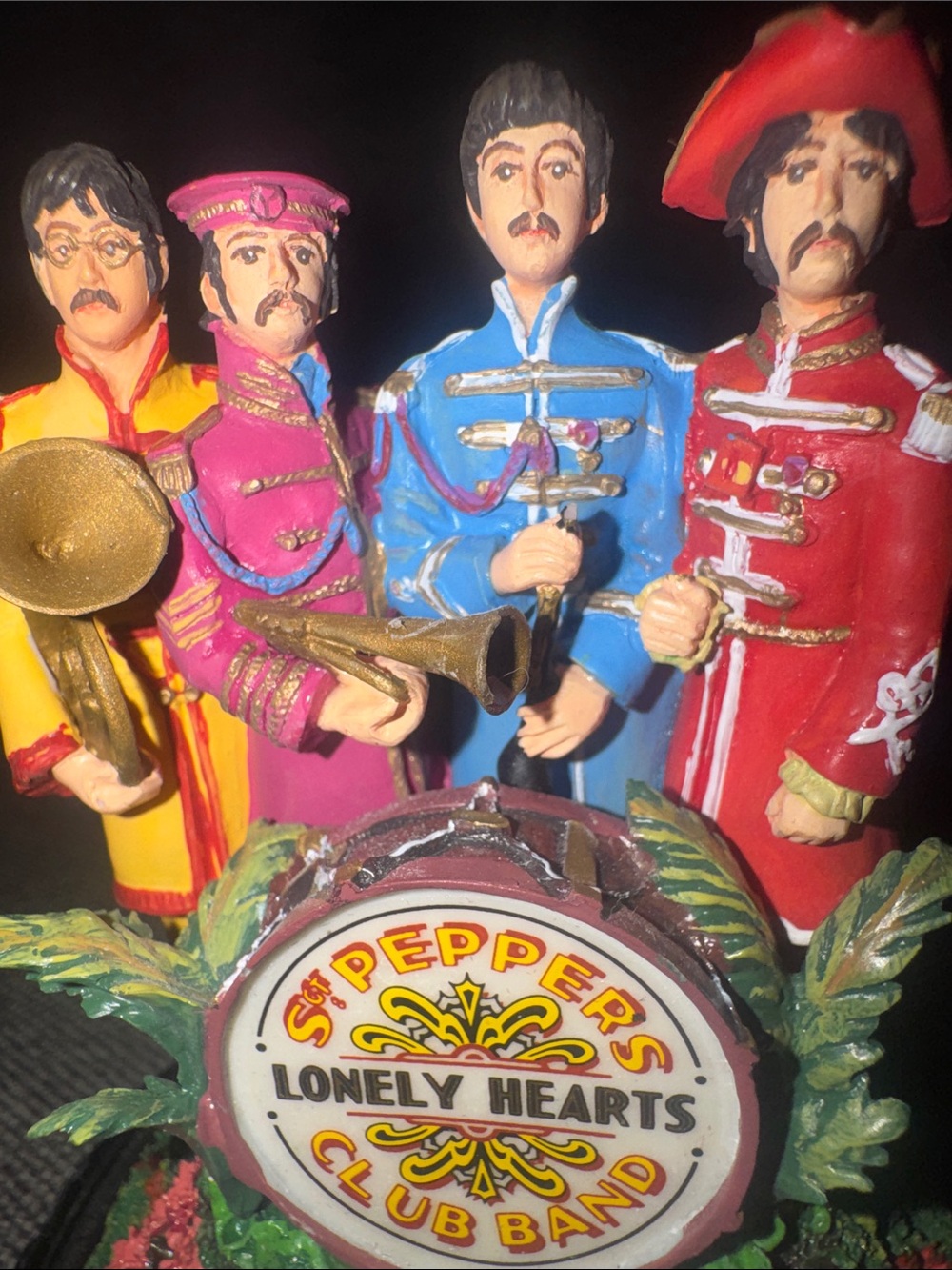 Vintage 1993 The Franklin Mint Beatles Sgt. Pepper Music Box / Dome - Picture 7 of 11